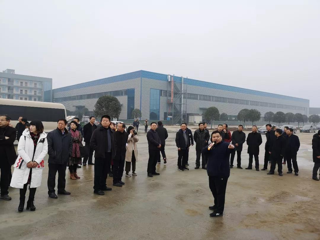 隨州市委、市人大代表團蒞臨程力集團商用車產(chǎn)業(yè)園視察